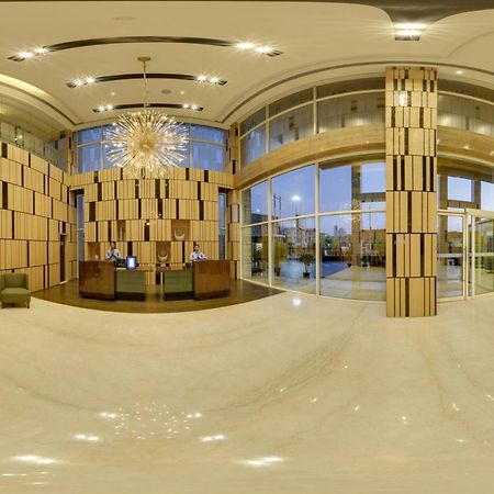 Fairfield By Marriott Lucknow Hotel Buitenkant foto