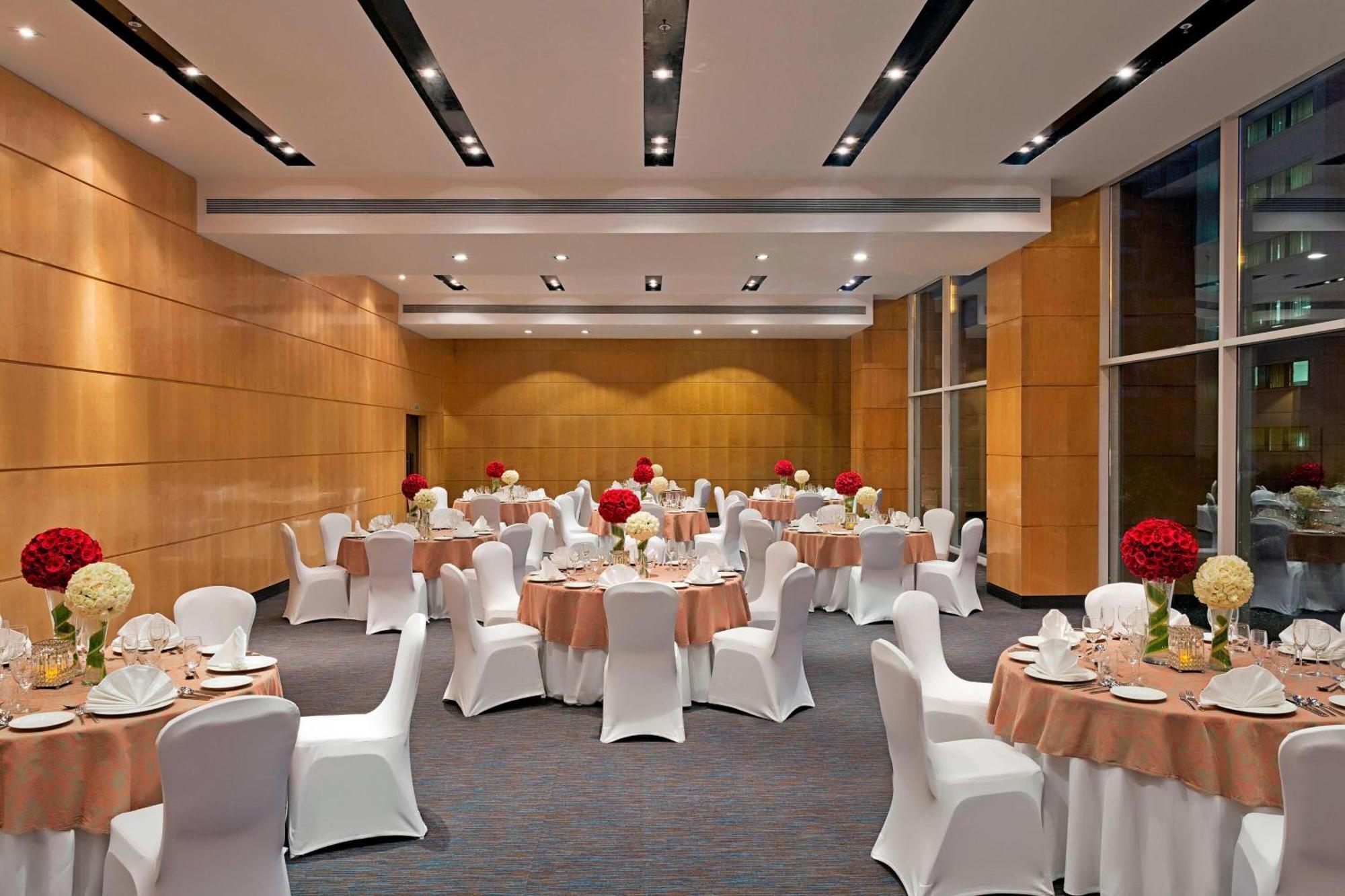 Fairfield By Marriott Lucknow Hotel Buitenkant foto
