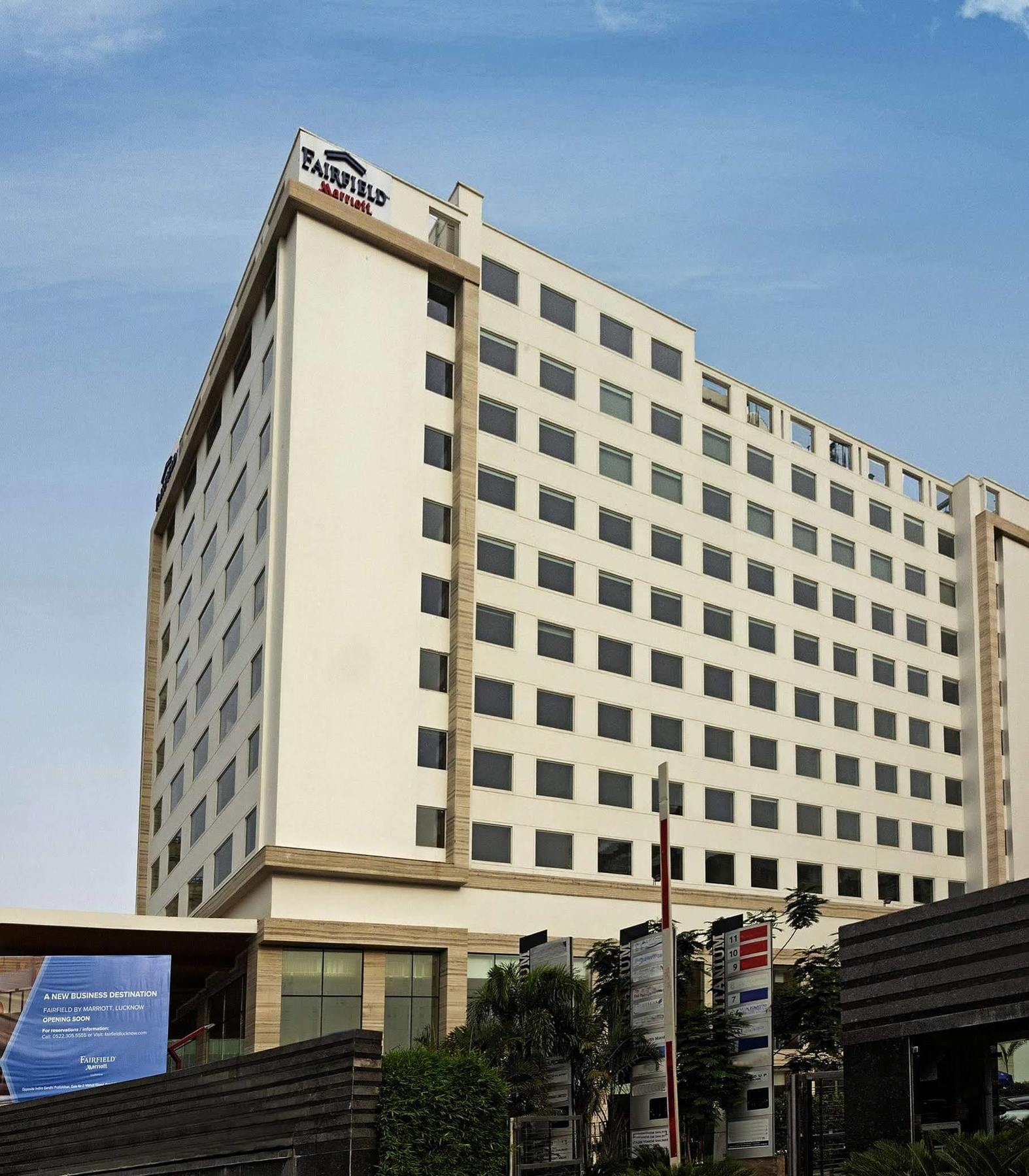 Fairfield By Marriott Lucknow Hotel Buitenkant foto